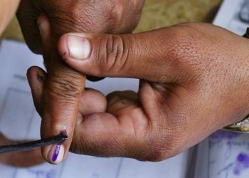 राज्यात मतदानादिवशी सार्वजनिक सुट्टी जाहीर