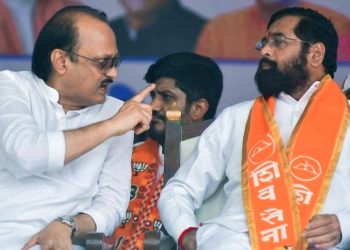 नाशकात अजित पवार गट व शिंदे गट आमने-सामने
