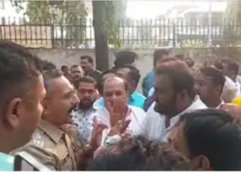 नाशकात पुन्हा राडा,ठाकरे गट व भाजप आमने-सामने