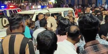 “पूर्व” मध्ये  दुसऱ्यांदा राजकीय राडा