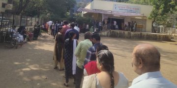 मतदानाचा वाढलेला टक्का, कोणाला देणार धक्का ?