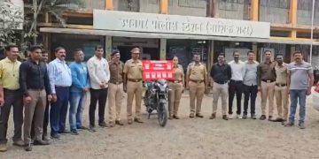 मंगळसूत्र खेचणारे “अल्पवयीन” ताब्यात