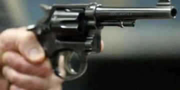 आमदारांचा अंगरक्षक निलंबित