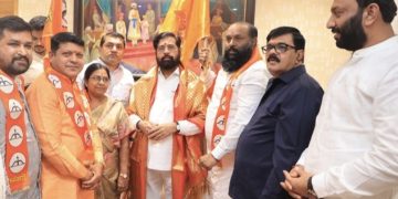 नाशकात शिंदे गटाचे ऑपरेशन टायगर