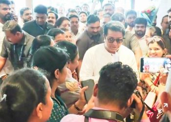 साहेब,आले अन् गेले….