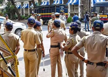 नाशिक पोलिसांचा “वॉच”