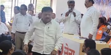 नाशकात मनसे-सेना बैठकीत ठाकरेंच्या  नेत्यांमध्ये वाद