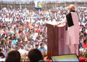 महात्मा फुले यांच्या पुतळ्याची विटंबना : दोषींवर कठोर कारवाईची छगन भुजबळ यांची केंद्रीय गृहमंत्र्यांकडे मागणी