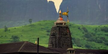 त्र्यंबकेश्वरच्या नगरसभेला वरिष्ठ अधिकाऱ्यांची दांडी